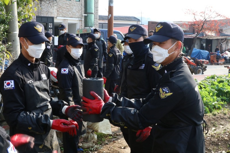 (자료사진 2) 지난 14일 군산해경은 우리.JPG