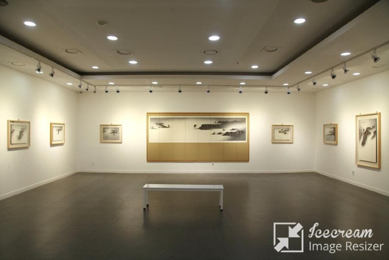 mini_임전 허문 화백, “운무산수화” 대가의 마지막 개인전1 (1).jpg