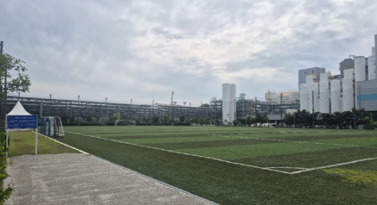 사본 -이천시 SK하이닉스와 함께 하늘길 열다(SK하이닉스 축구장) (1).jpg