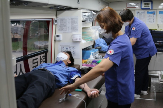 사랑의 헌혈 사진 1.JPG