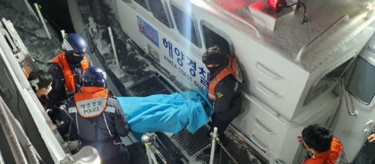 22.12.19완도해경, 악천후 헤치고 섬마을 응급환자 4명 긴급이송 (1).jpg