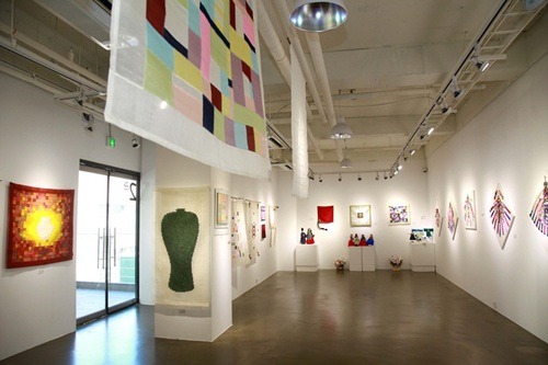 2025 제19회 쌈지사랑규방공예연구소 정기회원전1.jpg