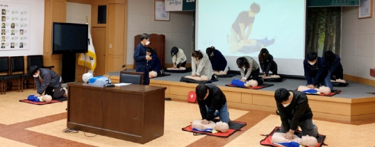 (11.22)담양군, 2022년 재해·재난 대응을 위한 심폐소생술 교육 실시.jpg