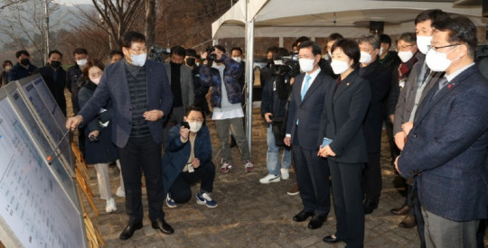 한화진 환경부장관 광양시 수어댐 방문(문금주 행부)3.jpg