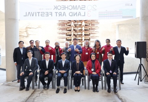 [크기변환]랜드 아트 페스티벌 오프닝행사.jpg